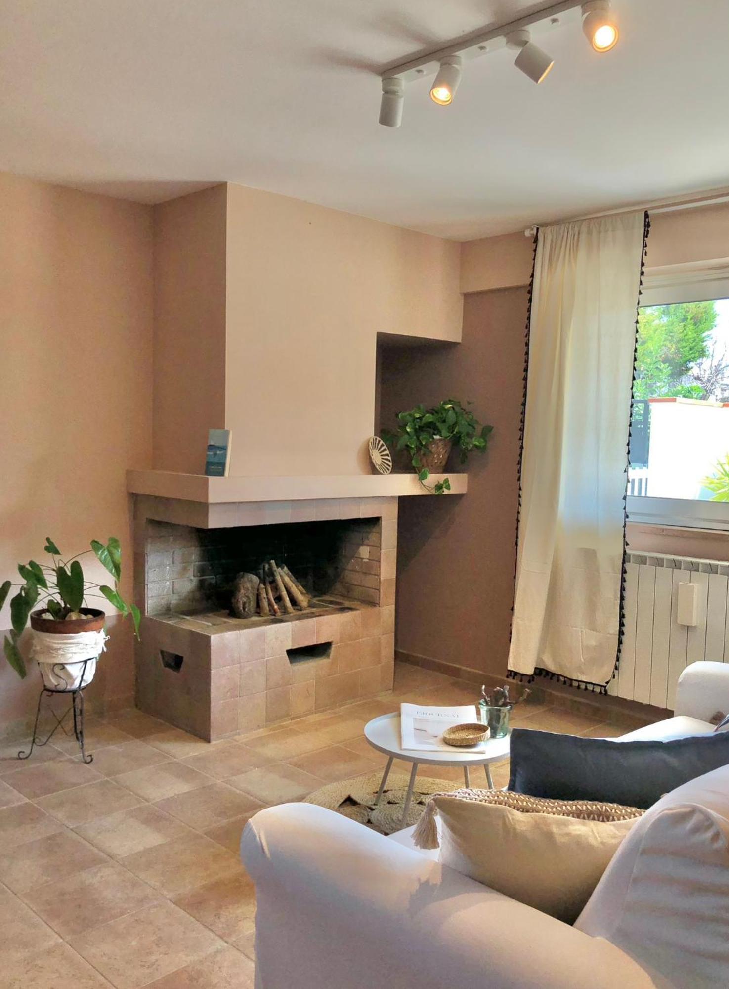 Blue Apricot Apartment Con Jacuzzi Montesilvano Marina Exterior foto